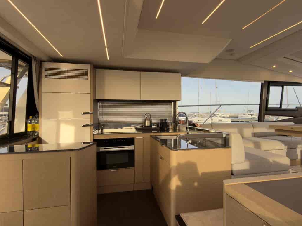 Boat picture 14