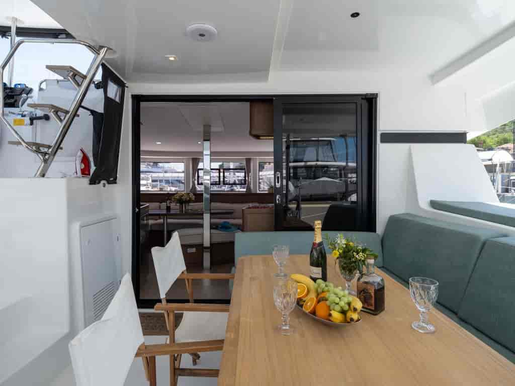 Boat picture 16