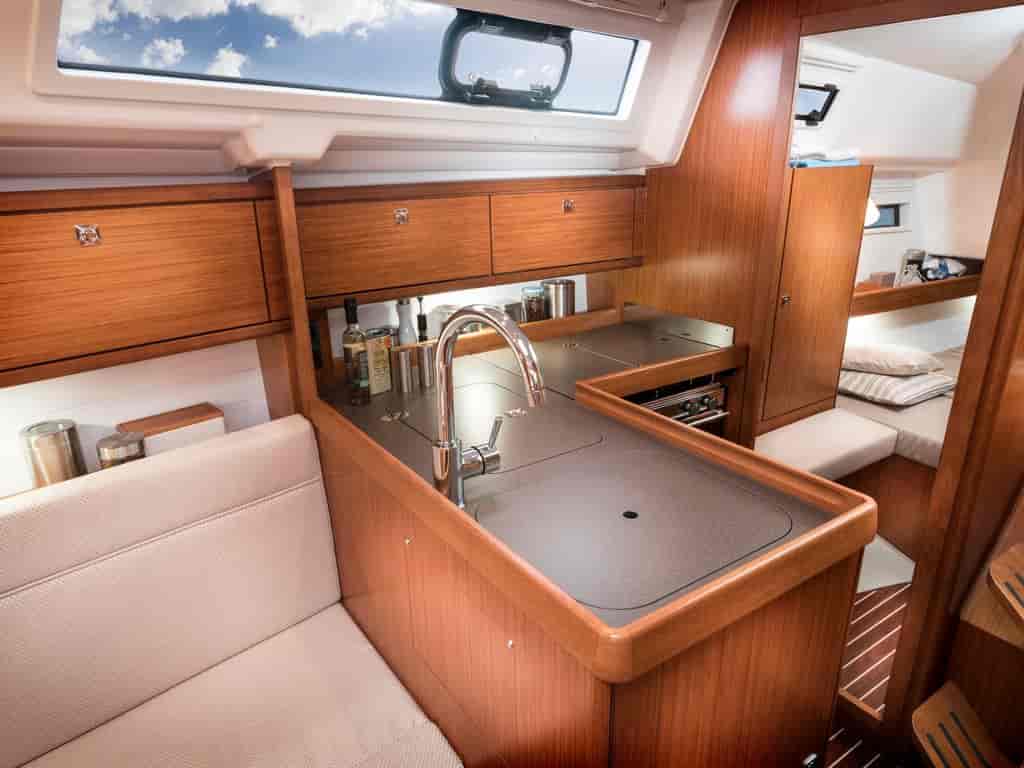 Boat picture 9