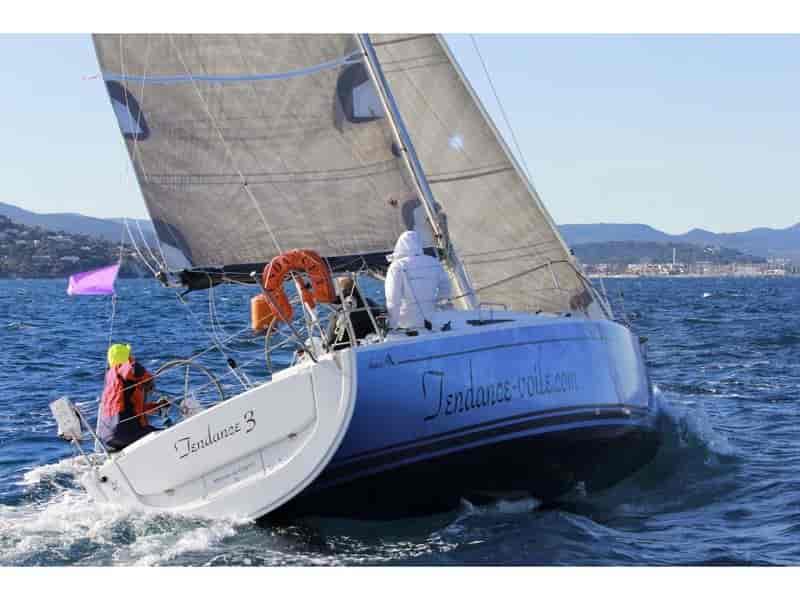 Photo of Tendance III, image 1 of 5
