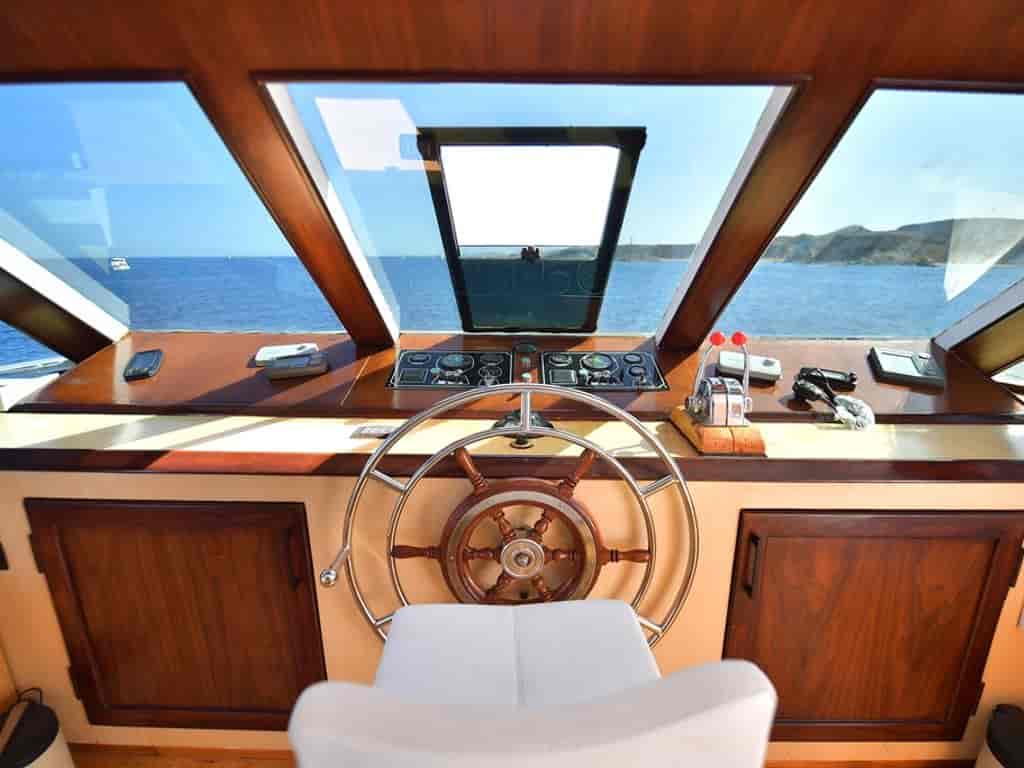 Boat picture 9