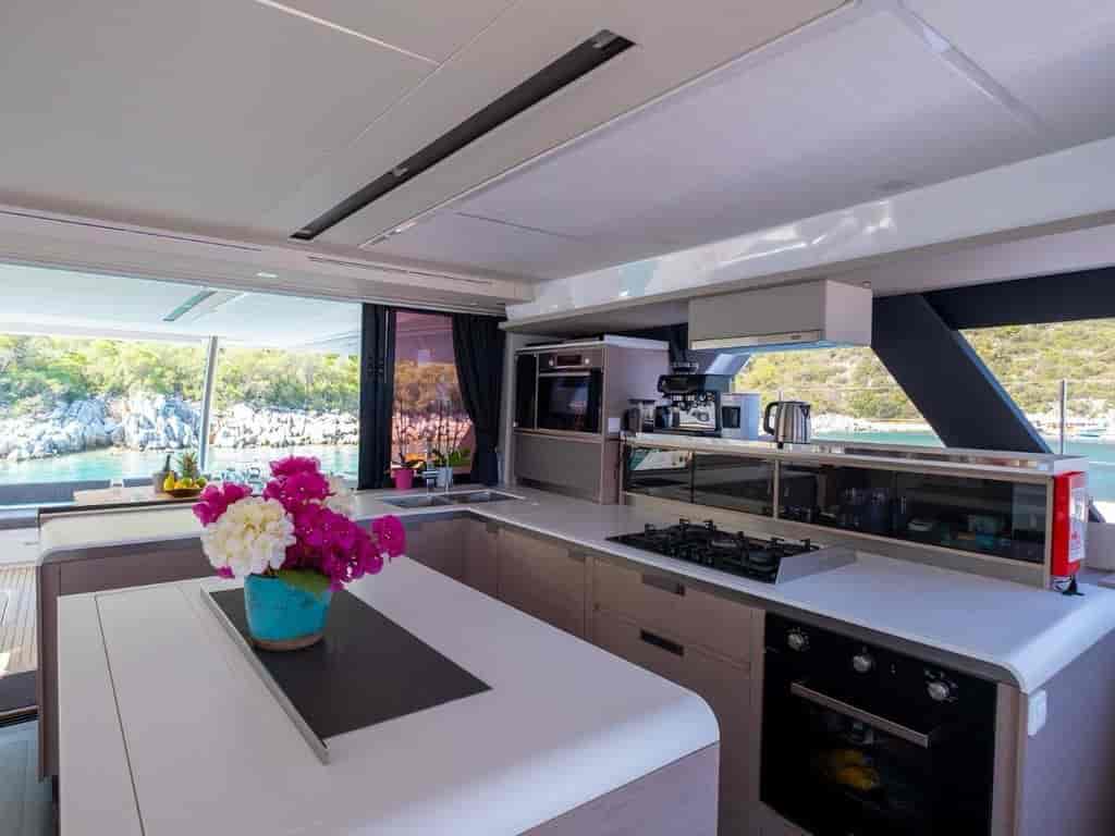 Boat picture 10
