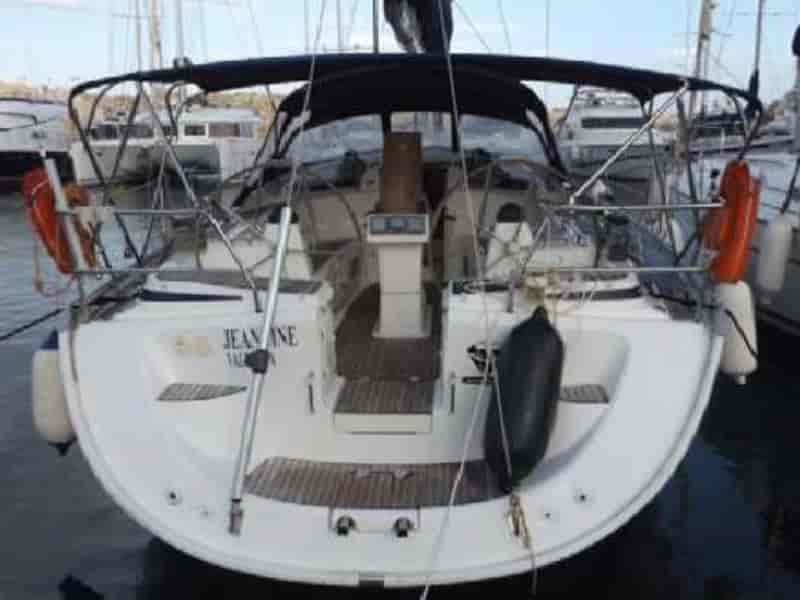 Photo of JEANNINE, image 1 of 5