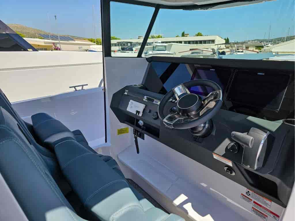 Boat picture 13