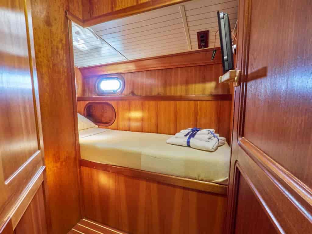 Boat picture 16