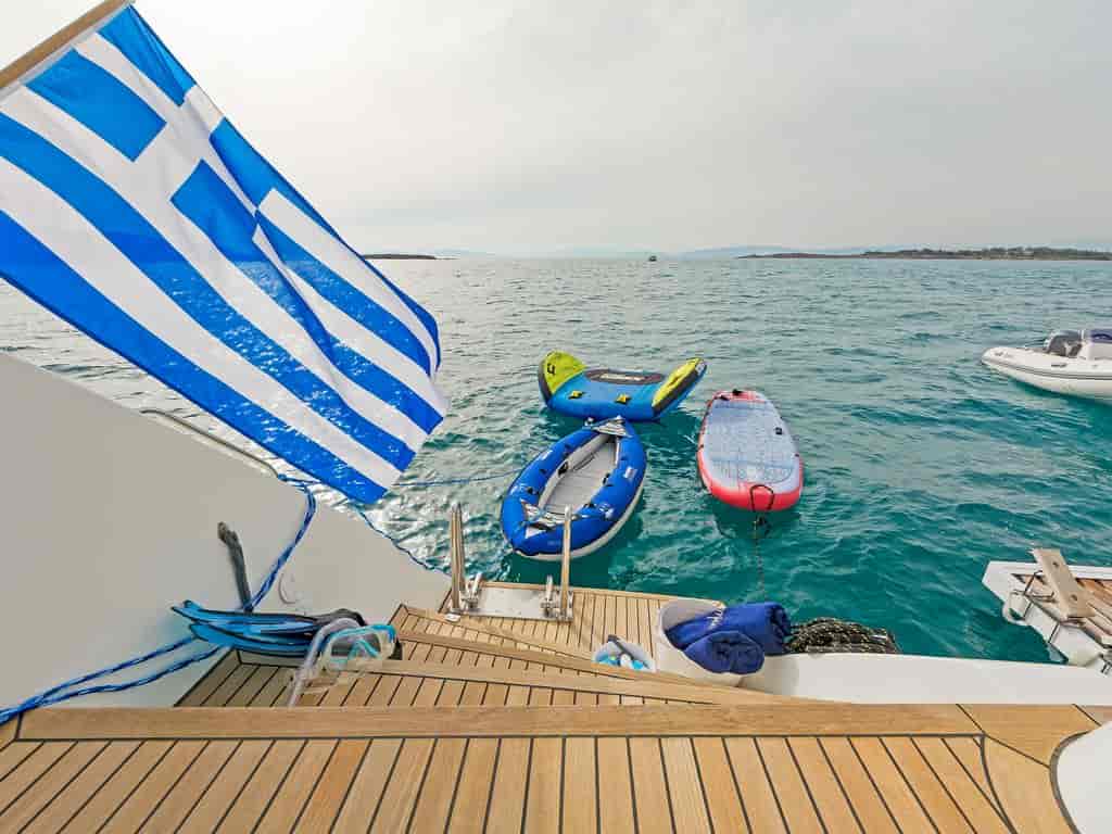 Boat picture 9