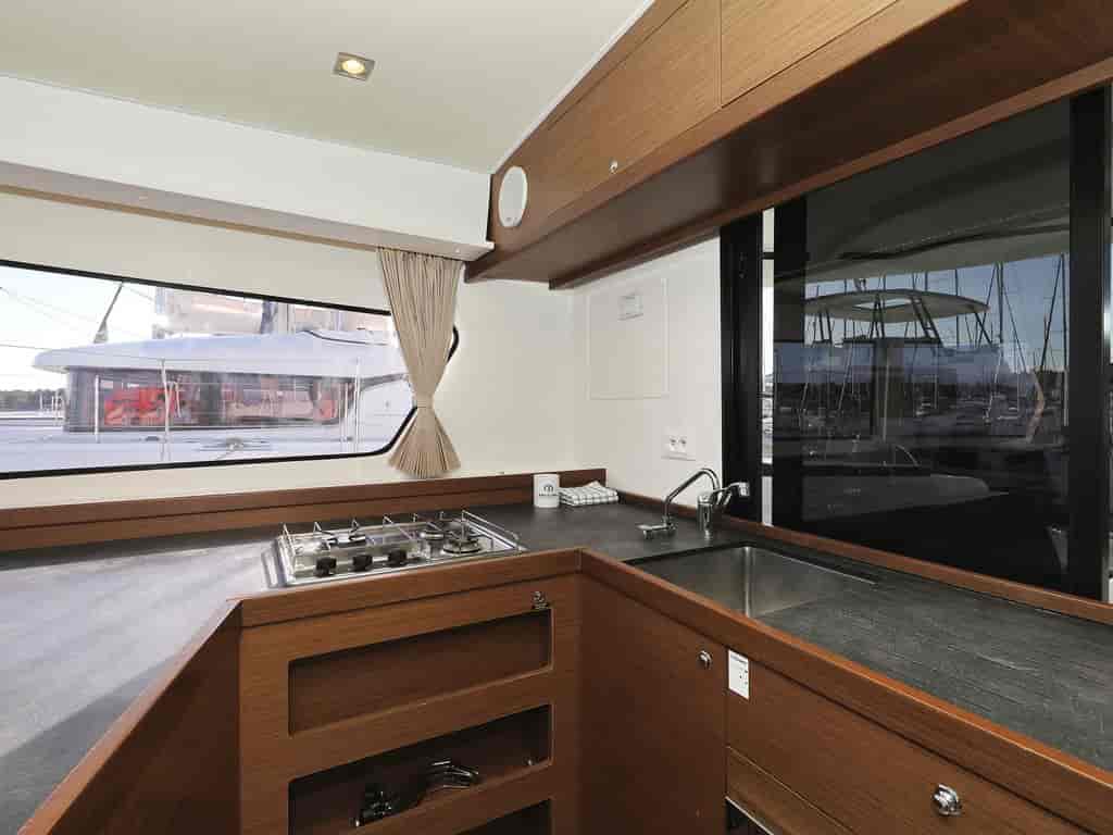 Boat picture 17