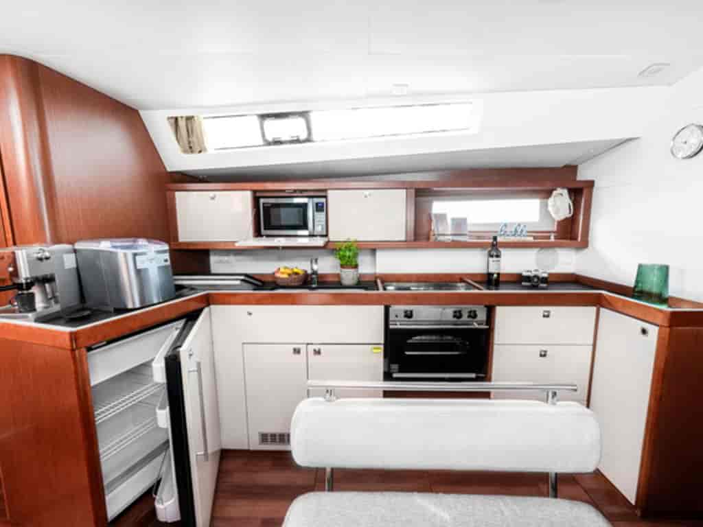 Boat picture 7