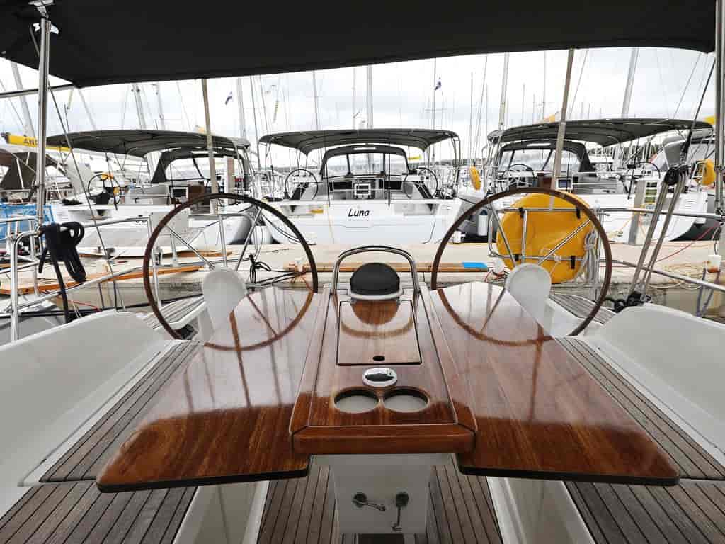 Boat picture 9