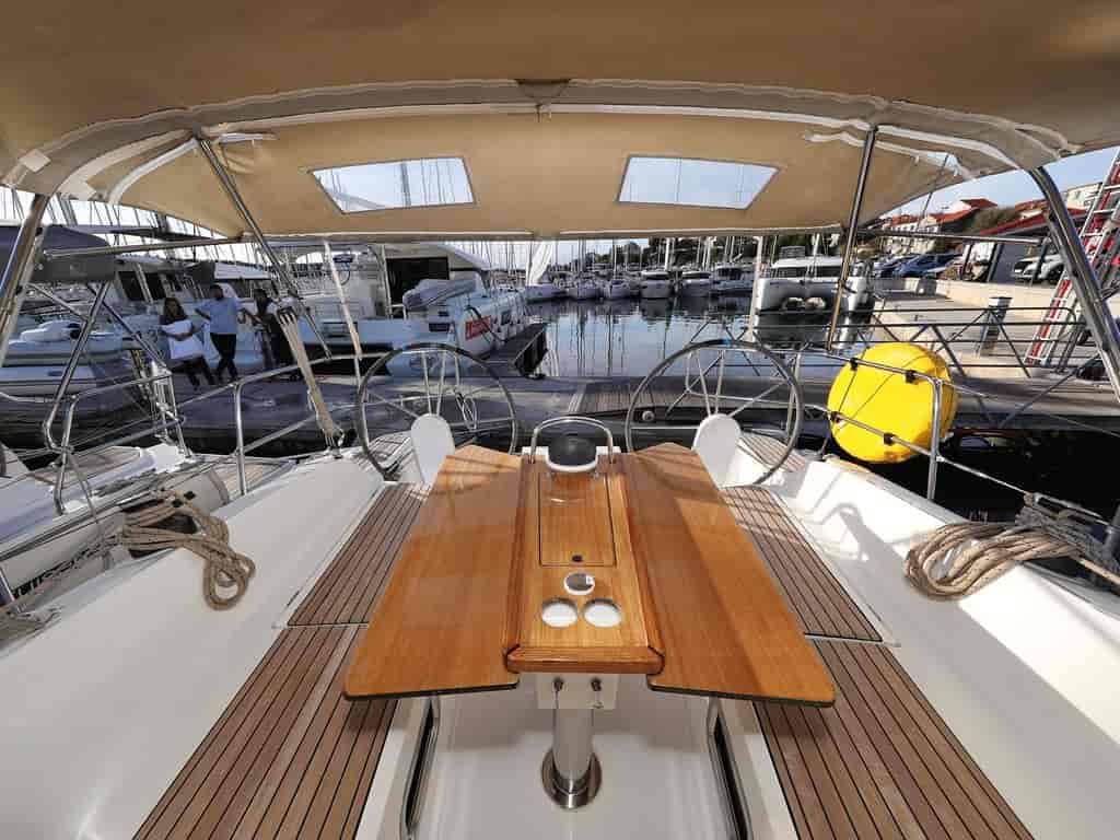 Boat picture 9