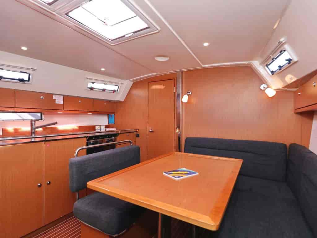Boat picture 14
