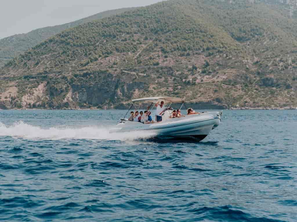 Boat picture 11