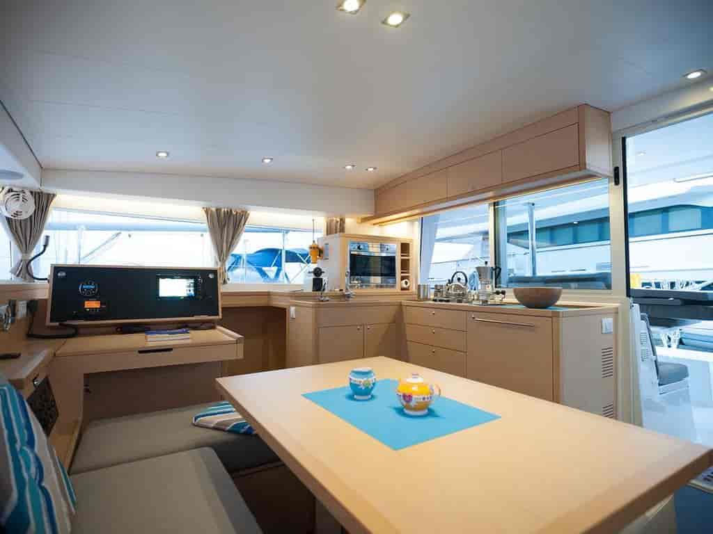 Boat picture 15
