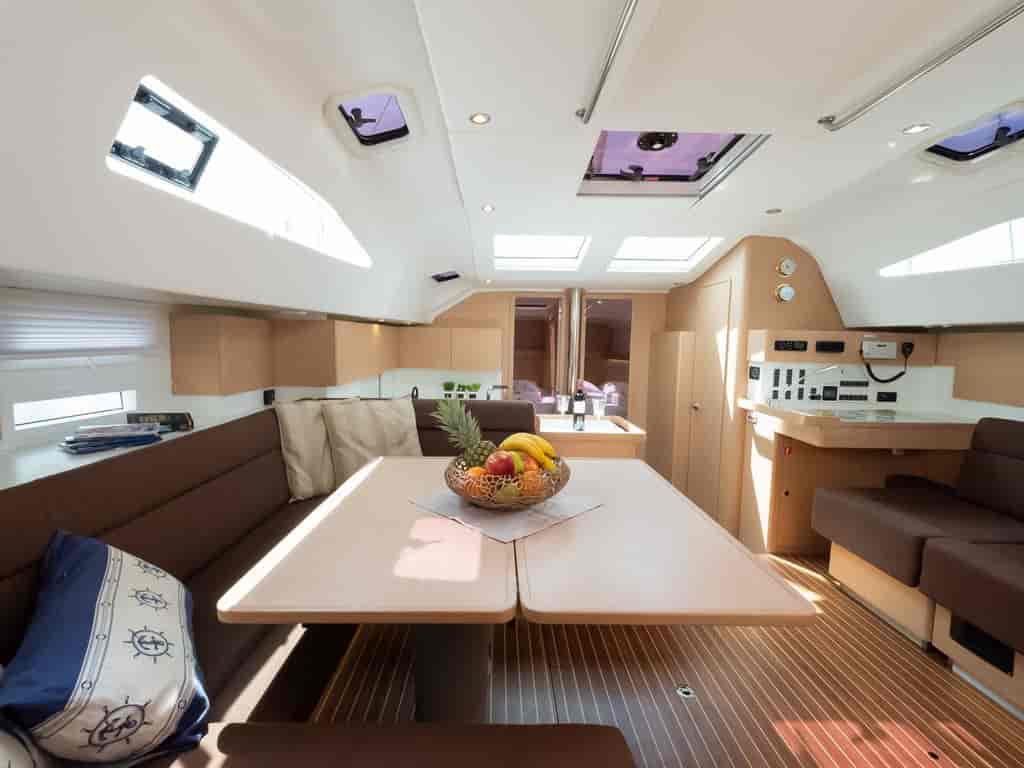 Boat picture 9