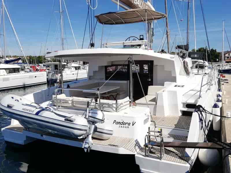 Photo of Pandora V, image 1 of 5
