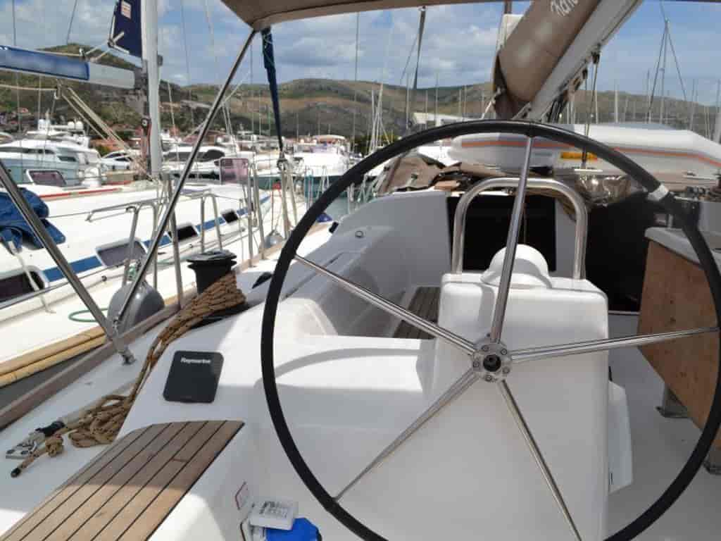 Boat picture 9