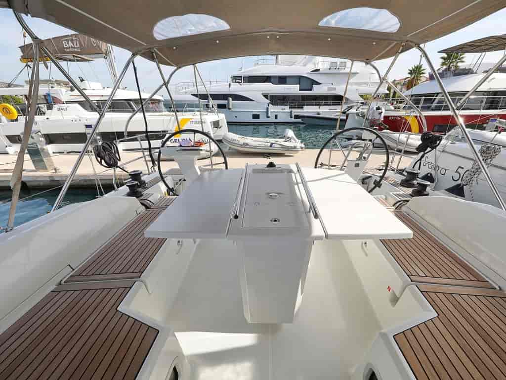 Boat picture 9