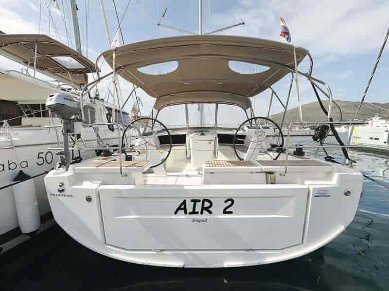 Photo 1 of Air 2