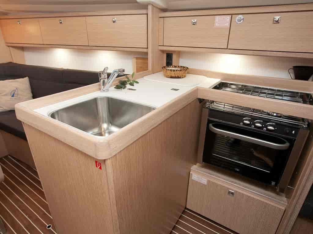 Boat picture 12