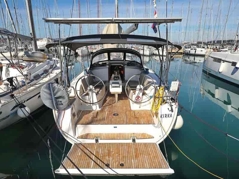 Photo of Kirka, image 1 of 5