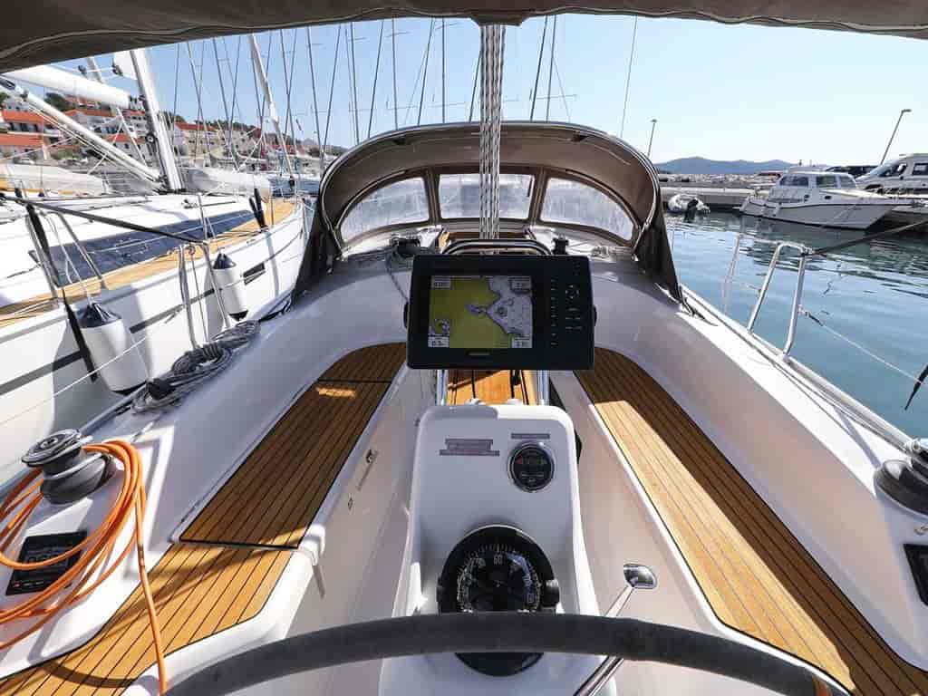Boat picture 9