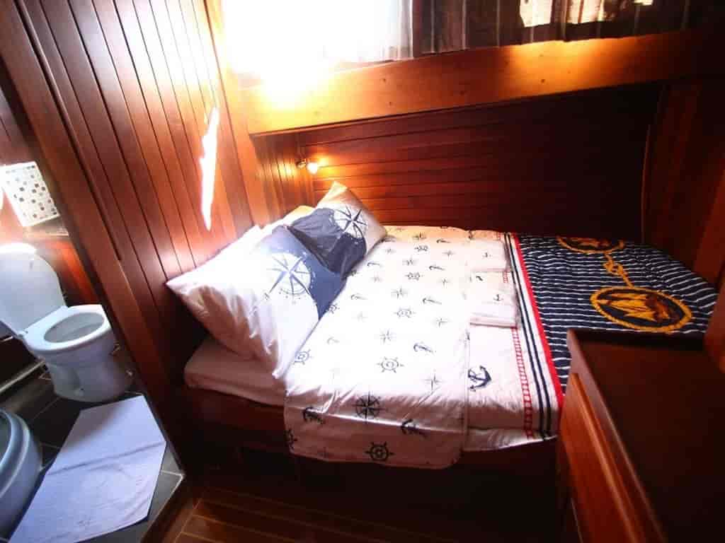 Boat picture 16