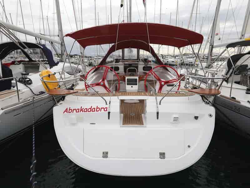 Photo 1 of Abrakadabra