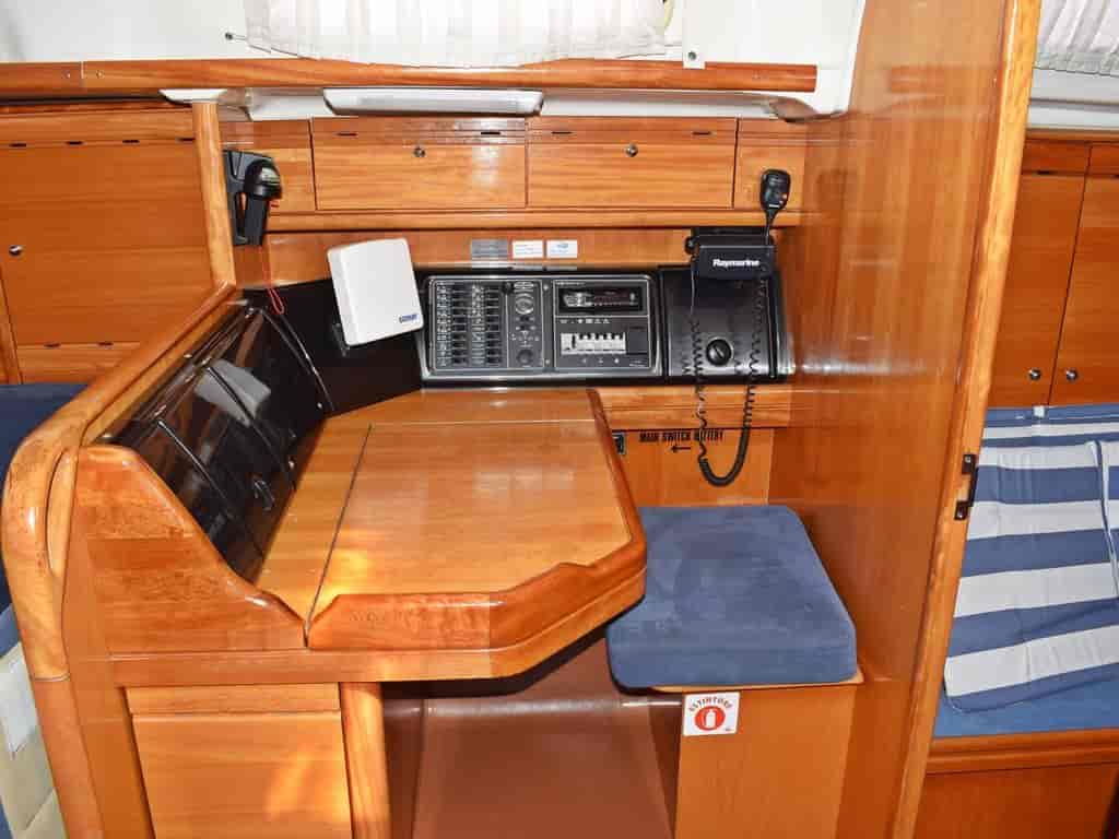 Boat picture 9