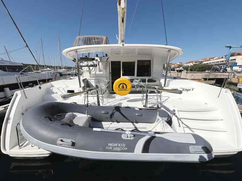 Photo of Kinga V, image 1 of 5