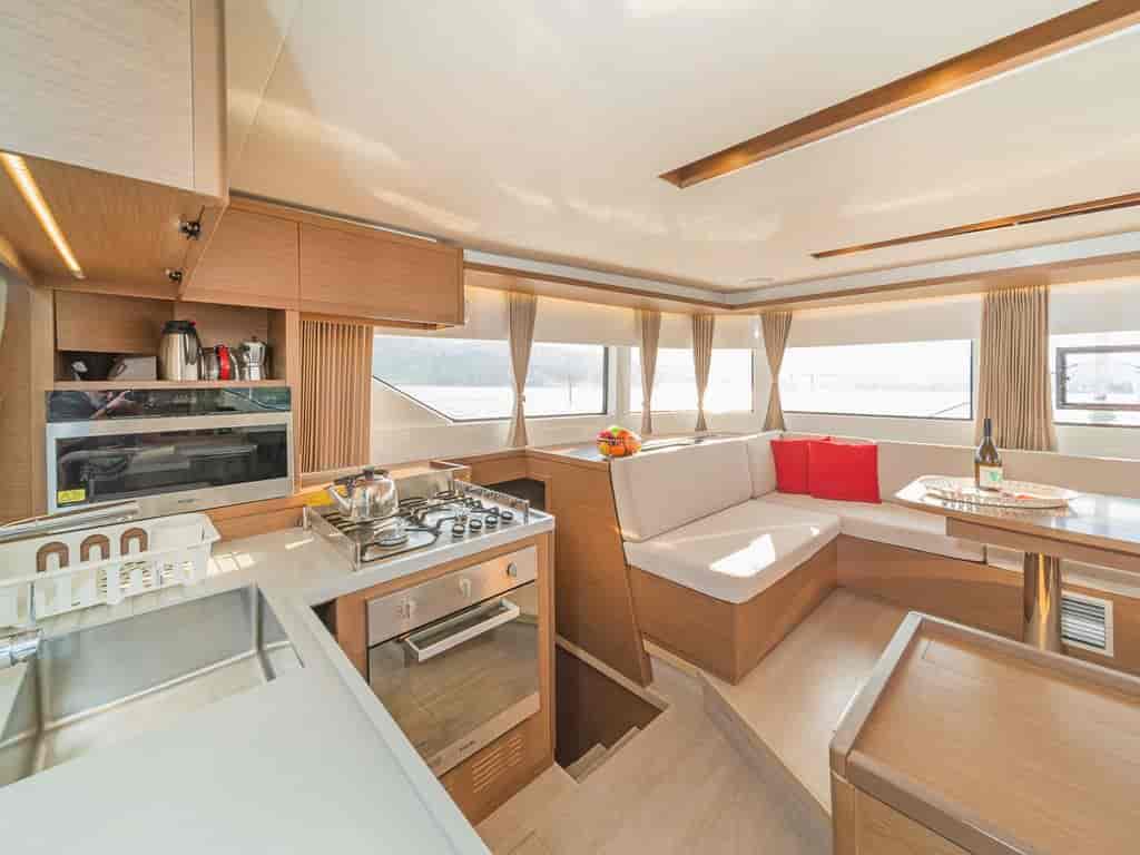 Boat picture 14