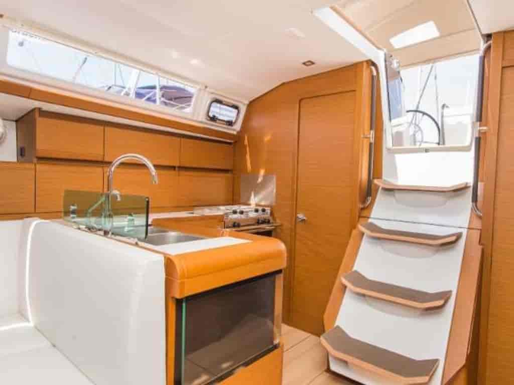 Boat picture 16