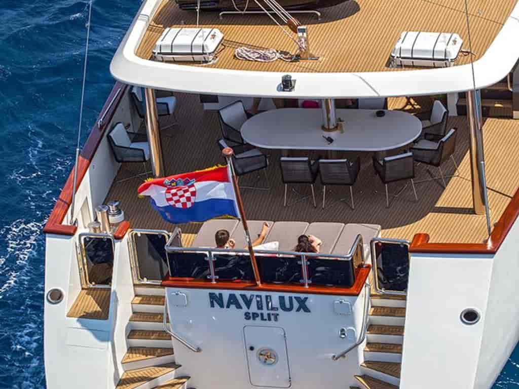 Boat picture 9