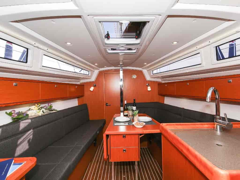 Boat picture 9
