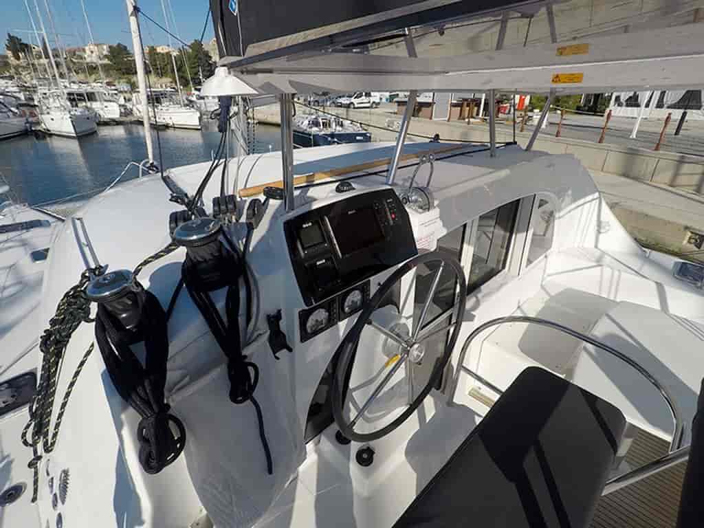 Boat picture 16