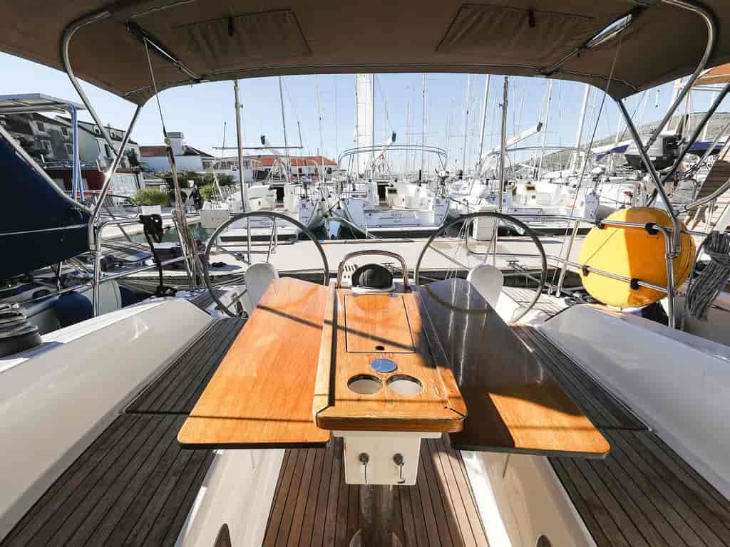 Boat picture 9