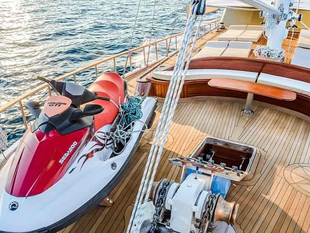 Boat picture 15