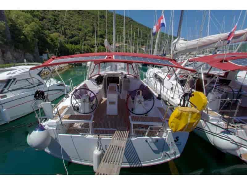 Photo of undefined, image 1 of 8