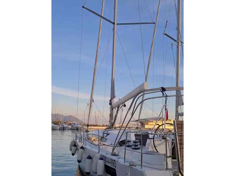 Photo of Zaniah, image 1 of 5