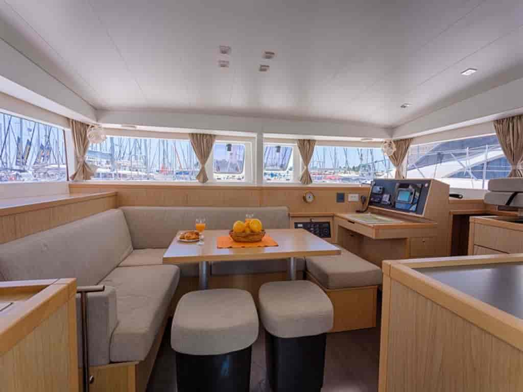 Boat picture 17