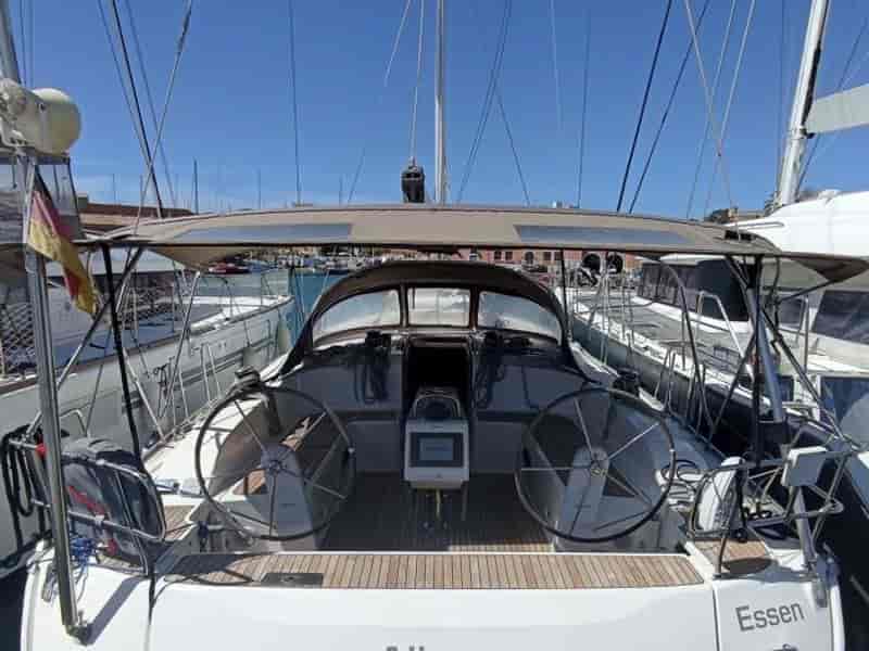 Photo of undefined, image 1 of 14