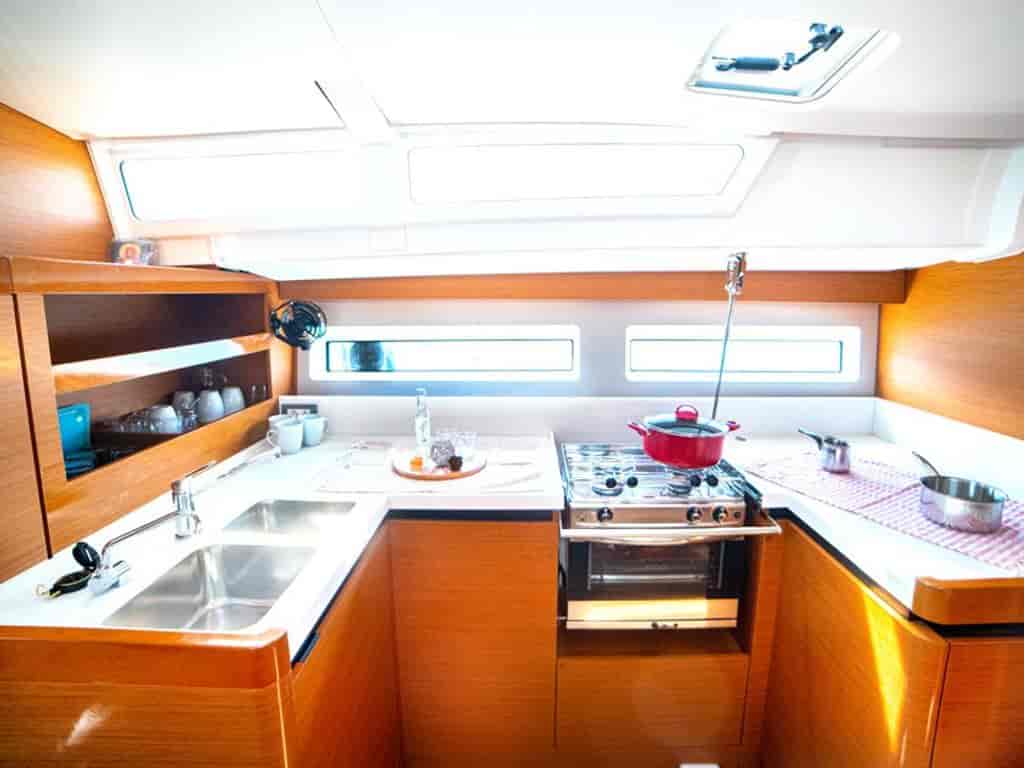 Boat picture 18
