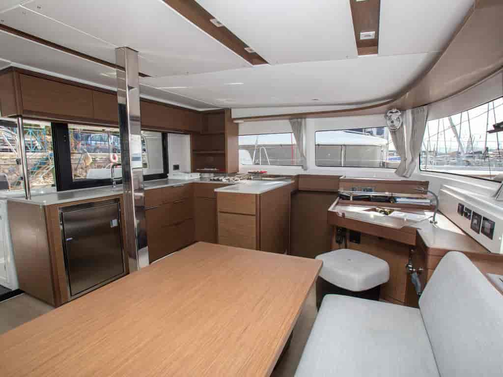Boat picture 13