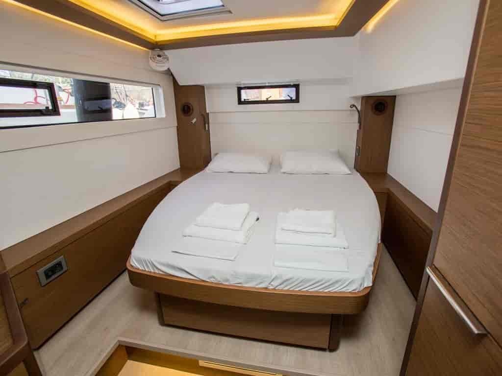 Boat picture 16