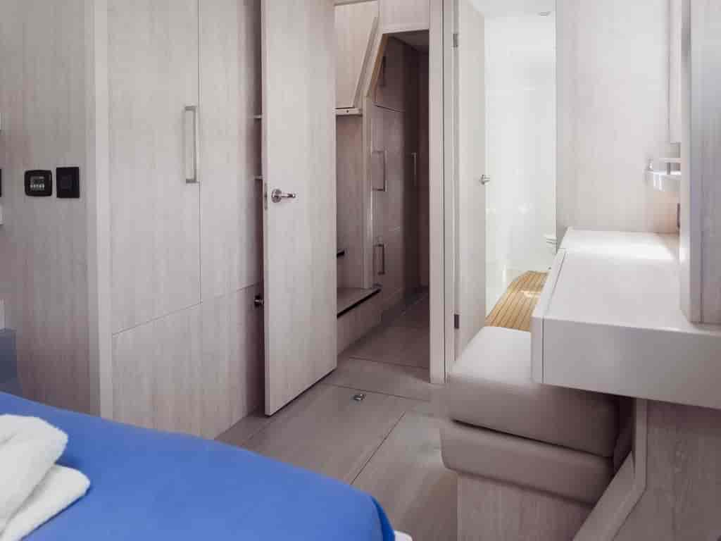 Boat picture 18