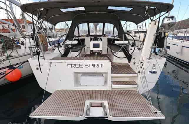 Photo of undefined, image 1 of 28