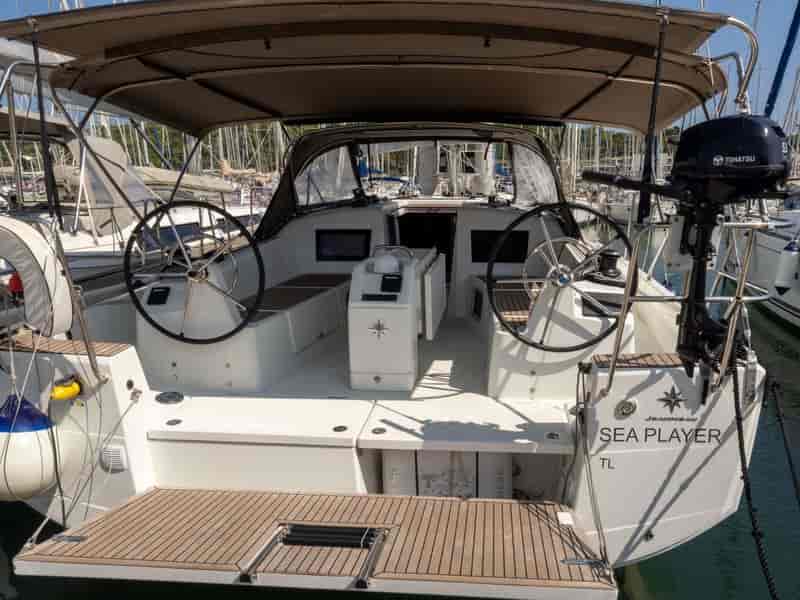 Photo of SEA PLAYER, image 1 of 5