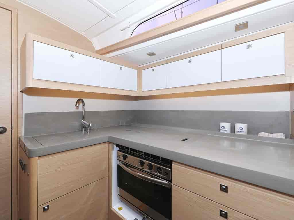 Boat picture 14
