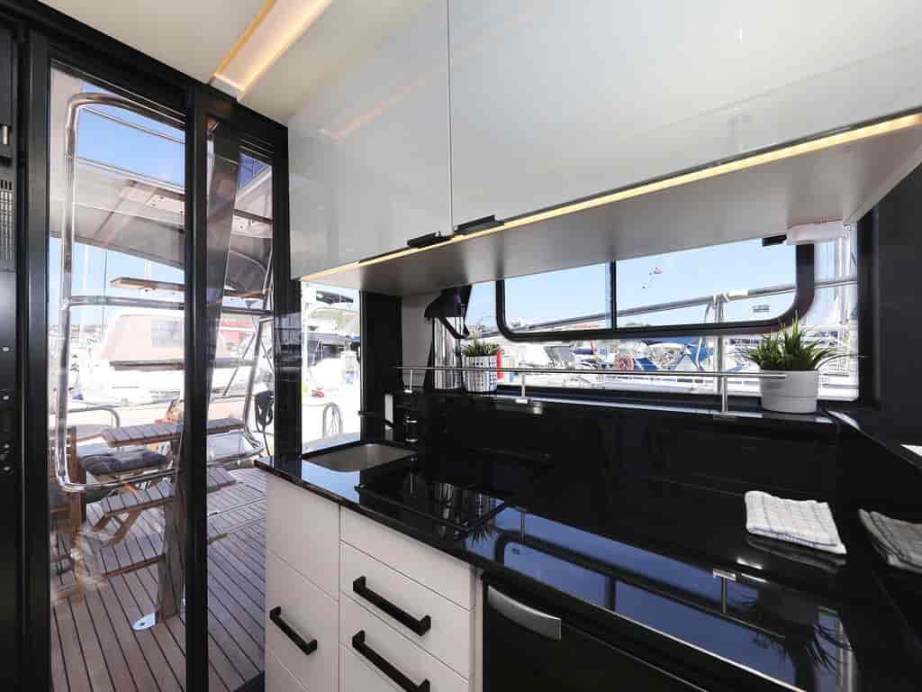 Boat picture 20