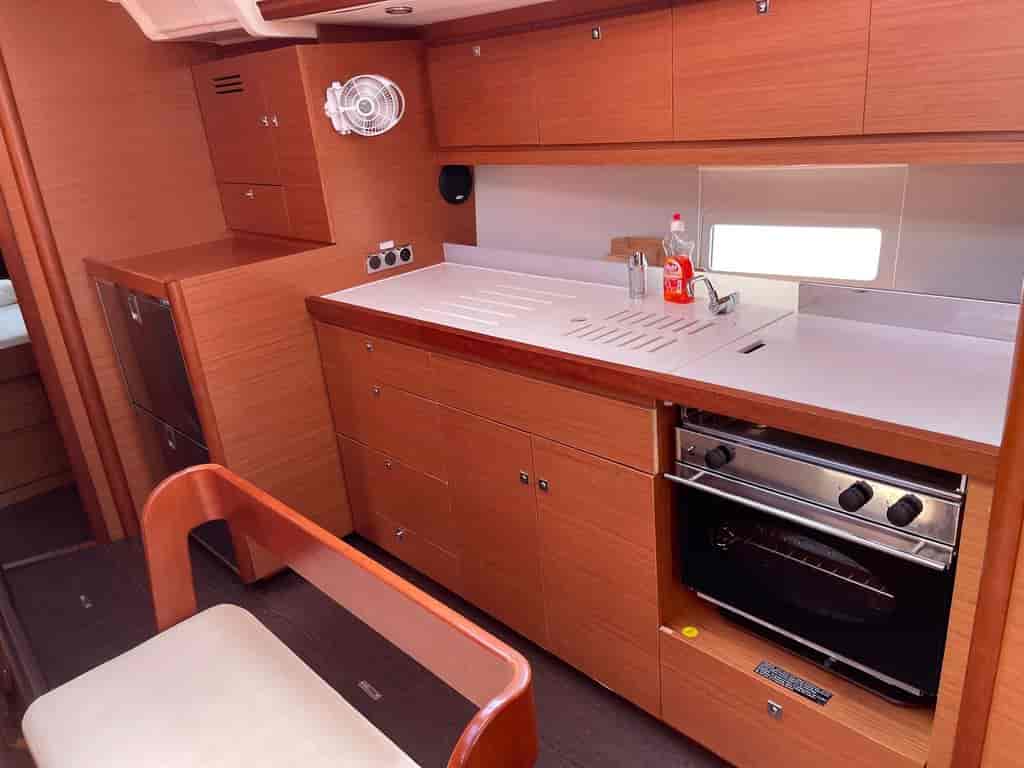 Boat picture 9