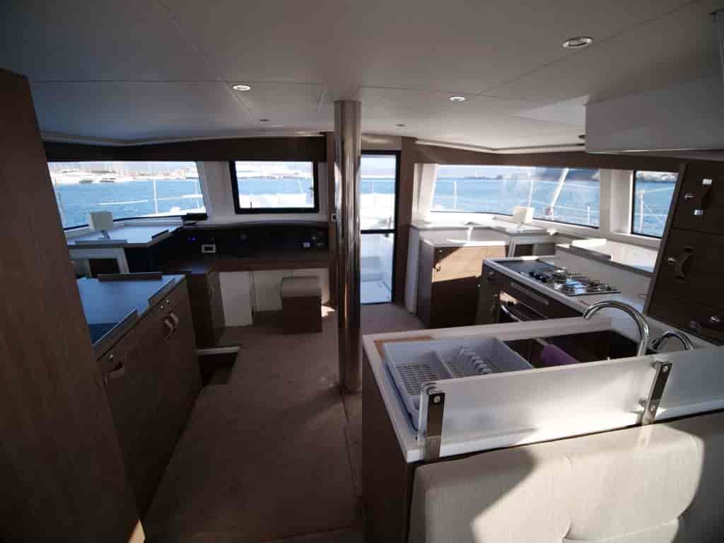 Boat picture 9